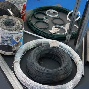 Metal Wires and Hardware Products [Photos]