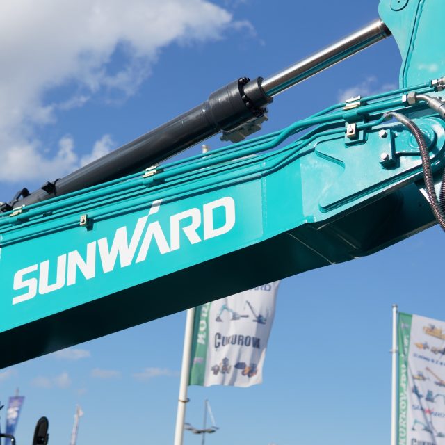 Sunward Logo on Machinery [Photo]
