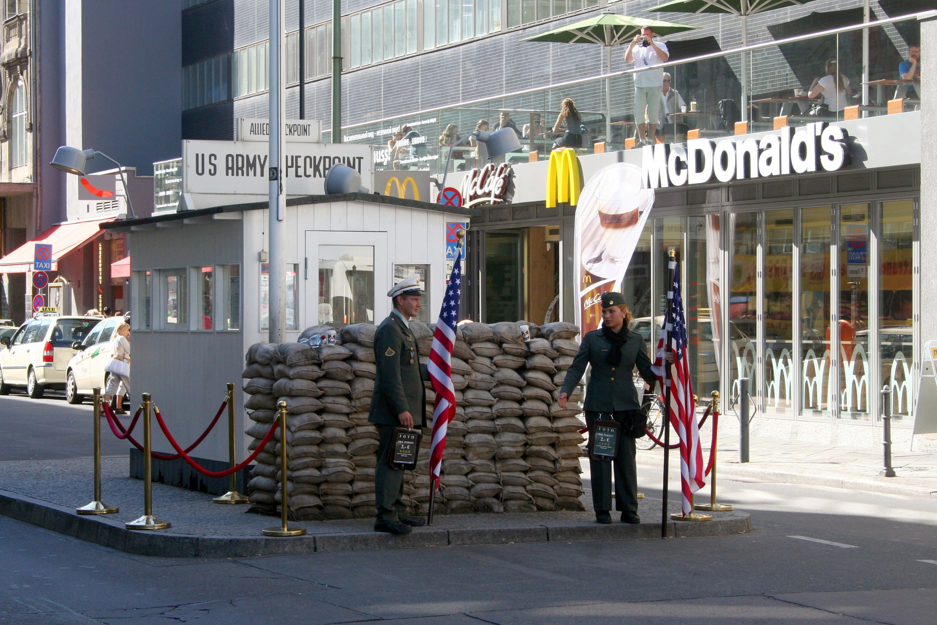 Checkpoint Charlie Berlin