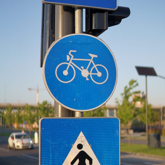 Pedestrian and bicycle traffic signs